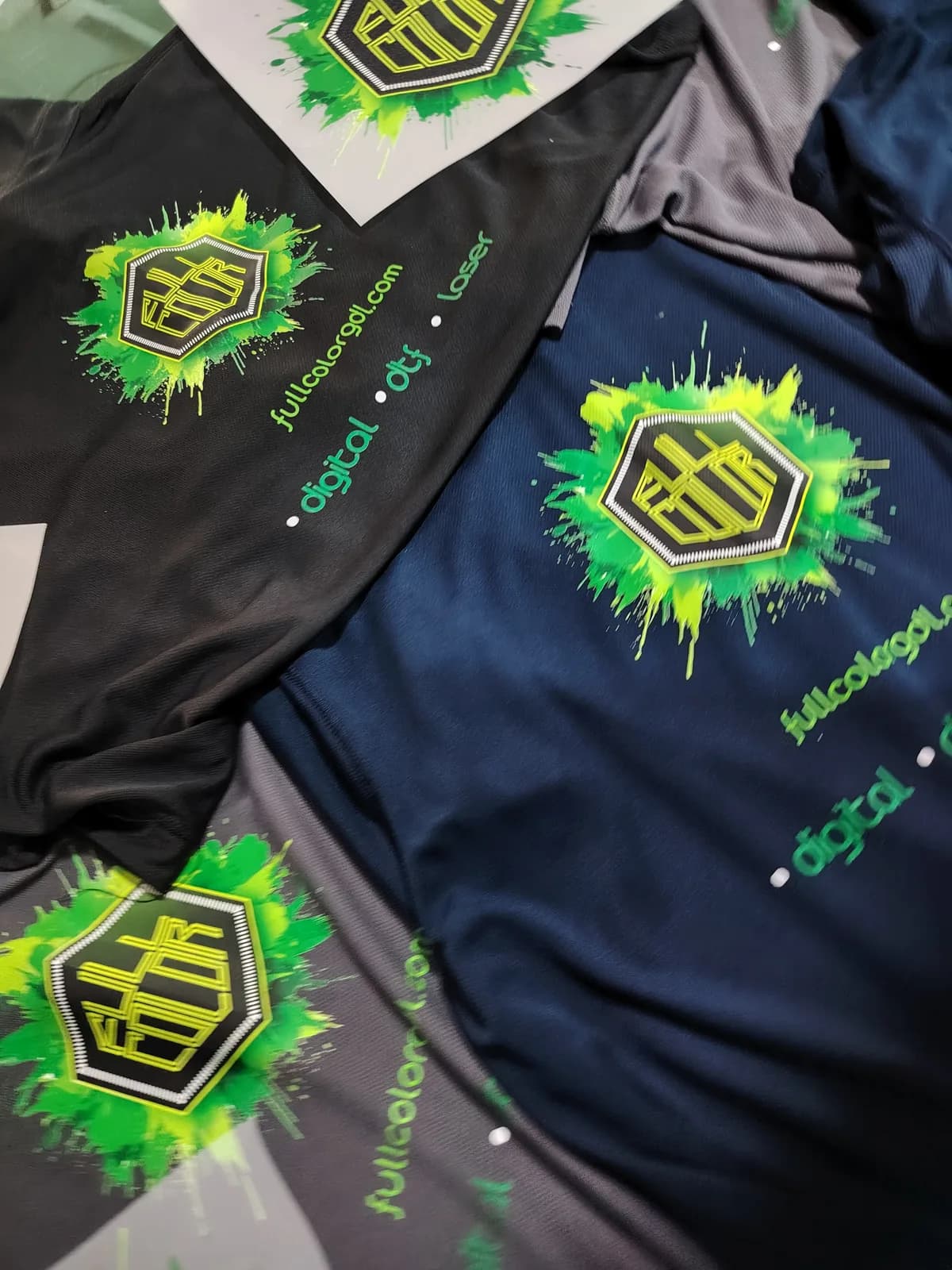 Playeras deportivas personalizadas con logo